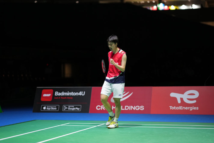 是与年轻球 是与年轻球