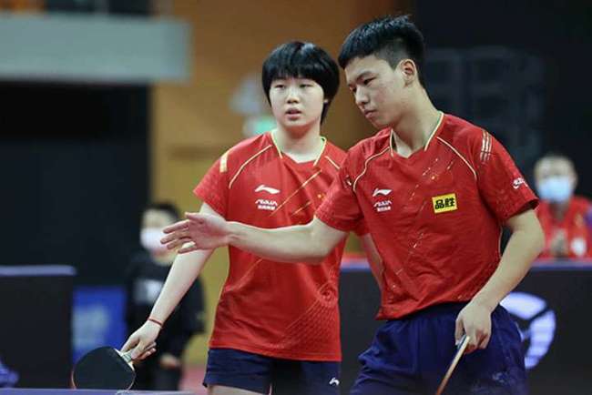 球队全力冲 球队全力冲