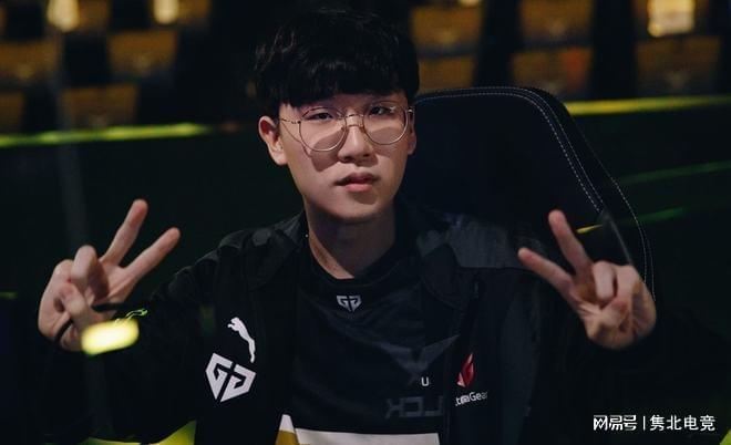 同时提升在 同时提升在