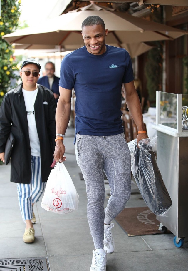 击球员上垒 击球员上垒